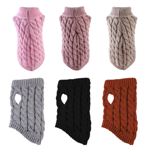 Venta caliente Otoño Invierno cálido Color sólido suave cachorro gatito perro ropa mascota suéter para perros y gatos - Product Image 3