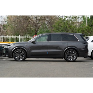 Lixiang L9 Family SUV <span class=keywords><strong>Coche</strong></span> eléctrico de 6 plazas con dirección izquierda AWD 1315 km de alcance para <span class=keywords><strong>alquiler</strong></span> de automóviles y concesionario - Product Image 3