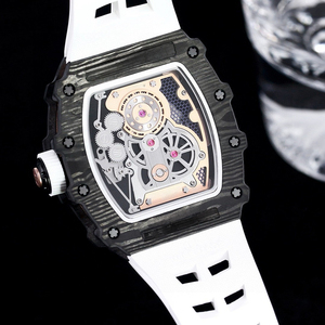 Montre mécanique multifonctionnelle sophistiquée à squelette tourbillon en carbone, idéale pour les célébrations VIP équestres et les vacances - Product Image 5