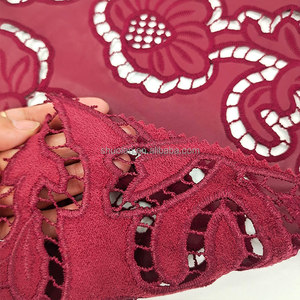 Jupe en tissu brocart enduit PU pour femme, motif pétale 3D, fil cardé brodé, poids moyen, pour la maison - Product Image 5