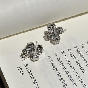 Pendientes de Plata de Ley S925 con Diseño de Hoja, Elegancia Francesa, Estilo Medieval, Joyería Grabada Vintage de Moda para Regalo - Product Image 4