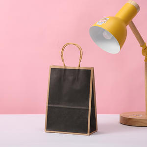 Bolsa de regalo de cumpleaños de fiesta de dibujos animados con borde de papel de Color sólido marrón, bolsas de papel de nivel de apariencia mejorada a mano, venta al por mayor de Vietnam - Product Image 5