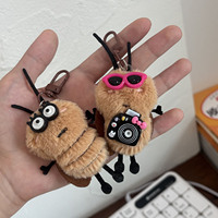 Porte-clés en peluche 3D souple, motif petite cafard de dessin animé mignon, pendentif créatif pour sac d'étudiant et sac à dos, cadeau, vente en gros, OEM, ODM