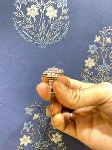 Premium Diamond Gold Ring for Women Beautiful Elegant Engagement Wedding Gift Fine Jewelry Modern Shine - Product Image 2