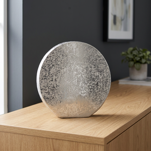 Petit vase à disque en aluminium argenté brossé - Product Image 3