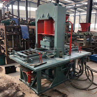 Machine Automatique de Fabrication de Blocs en Plastique Recyclé pour Revêtement Routier et Carreaux de Sol