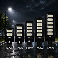 Lampadaire solaire à économie d'énergie, mode automatique crépuscule-aube, lumière à détection humaine pour les routes, les places publiques et les zones rurales