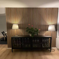 Panneaux muraux acoustiques en bois au design moderne haute performance, panneaux muraux à lattes pour application hôtelière, nouveaux panneaux muraux en bois
