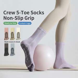 Calcetines de Yoga y Pilates Nicecin Personalizados con Logotipo, Antideslizantes, de Media Pantorrilla, con Cinco Dedos y Suela Adhesiva - Product Image 2