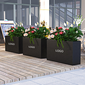 Pots <span class=keywords><strong>de</strong></span> jardin carrés <span class=keywords><strong>de</strong></span> grande taille en métal durable, peints à la poudre, sur mesure - Product Image 2