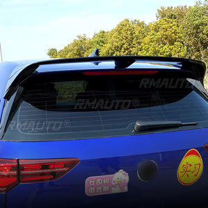 Aileron de coffre arrière noir brillant/effet carbone pour Volkswagen Golf 8 2020-2021 – Kit de carrosserie et autocollant de garniture de style - Product Image 3