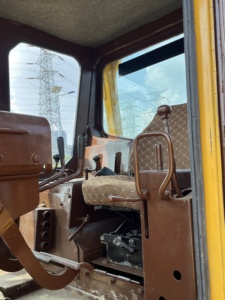 รถดันดินมือสอง Cat D8T ขายดี รถดันดินตีนตะขาบ Cat D8T ประหยัดน้ำมัน คุ้มค่าคุ้มราคา - Product Image 5