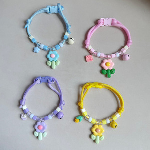 Lindo collar para perro y gato con colgante floral y campana, accesorio para mascotas, decoración para el cuello de Bichón Frisé/Oso Teddy. - Product Image 1