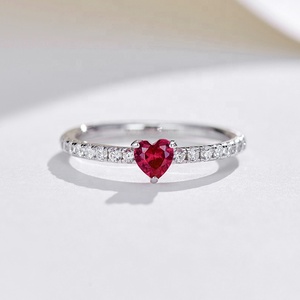 Người Yêu Đồ Trang Sức Máu <span class=keywords><strong>Ruby</strong></span> Zircon Phong Cách Hợp Thời Trang Phụ Nữ 925 Silver Ring Bán Buôn Giá Rẻ Giá Quà Tặng Khuyến Mãi Thời Trang Nhẫn - Product Image 2