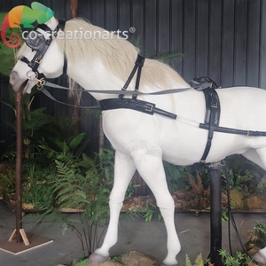 Modèle de cheval en fibre de verre de décoration animale interactive de parc d'attractions - Product Image 1
