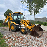Bon prix JCB 3CX Chargeuses-pelleteuses d'occasion UK heures réduites machines d'occasion JCB 3cx JCB 4cx 4x4 Chargeuses à vendre En stock