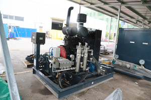 Nettoyeur à jet d'eau ultra haute pression 90tj3 90Mpa 40lpm 140hp à <span class=keywords><strong>moteur</strong></span> <span class=keywords><strong>diesel</strong></span> - Product Image 6