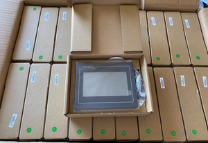 100% MCGS Nouveau style 4,3 pouces HMI TPC4013EI. Marque et origine authentiques en stock. - Product Image 2