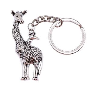 Porte-clés pendentif en alliage en forme de girafe Porte-clés porte-monnaie en métal Vente en gros - Product Image 6