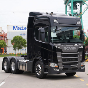 Utilisé pour les camions tracteurs diesel de la série R <span class=keywords><strong>6x2</strong></span> avec direction à gauche et caméra arrière (460-600 CV) - Product Image 1
