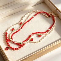 Collier pendentif fraise artisanal, collier ras du cou à trois rangs de perles rouges pour filles, bijoux de mode en gros