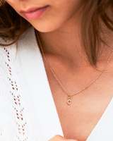 Pendentif original plaqué or pour femmes, bijou personnalisé en acier inoxydable, collier avec gravure, vente en gros,