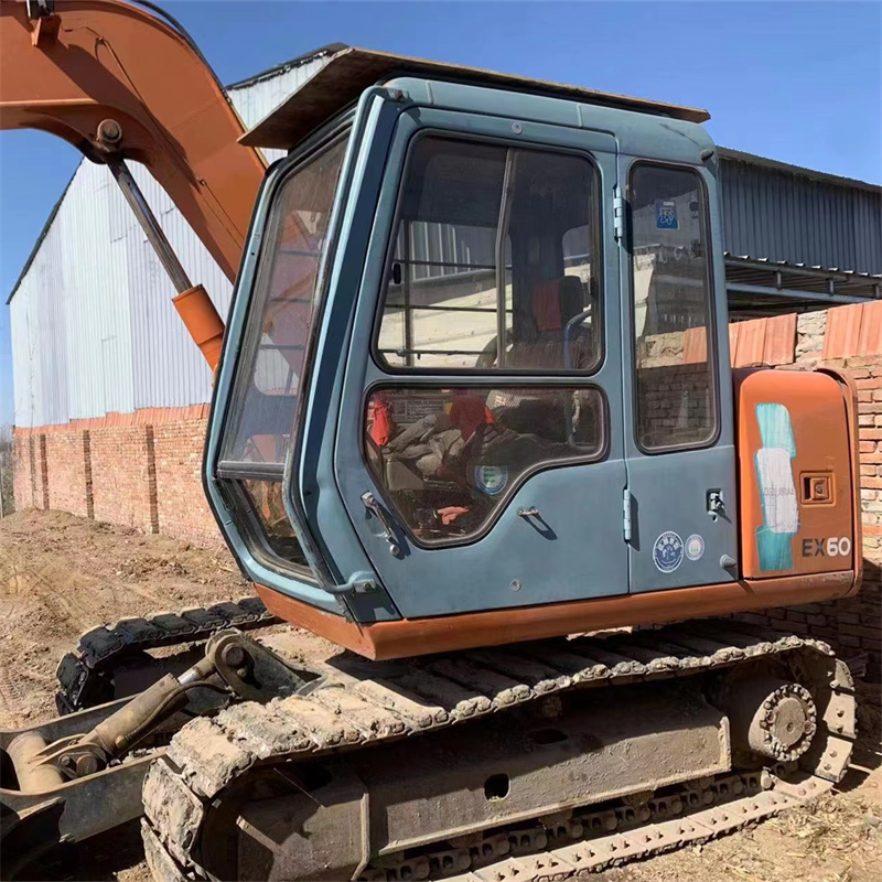 Hitachi EX 60 Excavators - High Quality & Low Hours