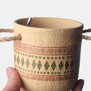 Pot de fleurs en céramique INS style nordique, design floral simple et créatif, pour plantes succulentes, roses vertes, respirant et résistant aux hautes températures - Product Image 3