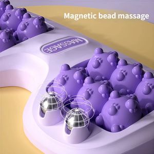 Masseur pour <span class=keywords><strong>les</strong></span> <span class=keywords><strong>pieds</strong></span>, détend efficacement <span class=keywords><strong>les</strong></span> muscles du bas des <span class=keywords><strong>pieds</strong></span> et soulage la fatigue causée <span class=keywords><strong>par</strong></span> <span class=keywords><strong>les</strong></span> longues promenades. - Product Image 3