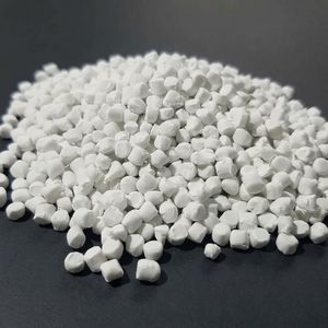 Suministro de fábrica: Concentrado de dióxido de titanio blanco a base de PE para bolsas de compras y tuberías de HDPE - Product Image 1