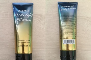 โลชั่นบำรุงผิวกาย กลิ่นหอมหลากหลาย ธรรมชาติ สำหรับผู้หญิง วัยผู้ใหญ่ ผสมไฮยาลูรอนิค แอซิด อายุ 3 ปีขึ้นไป ชุดโลชั่นวิคตอเรีย ซีเคร็ท - Product Image 6