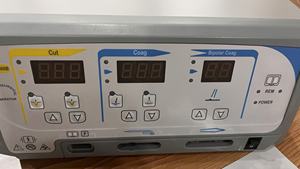 الأكثر مبيعًا: جهاز HV-300B الكهربائي المحمول للجراحة الكهربائية من الفولاذ المقاوم للصدأ، معدات جراحية بيطرية، جهاز كي الجلد - Product Image 4