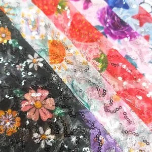 Bon prix personnalisé imprimé sequin floral extensible spandex noir tissu imprimé en maille pour robe à paillettes