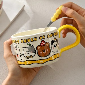 Mug en céramique pour enfants avec cuillère, motif animal mignon, poignée colorée, pour le lait et le petit-déjeuner, printemps 2025 - Product Image 3