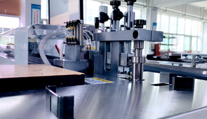 Shenzhen TSD-830A Automatique de Règle En Acier Machine À Cintrer pour 2pt et 3pt Règles De Coupe de Traitement - Product Image 2