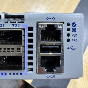 Arista DCS-7050CX3-32S 32-Port 420Gbps Stackable Network <b>Switch</b> with POE Function - Product Image 5