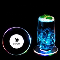 Sous-verres ronds classiques en plastique LED ultra-minces, napperons fantaisie pour tasses, lumières RGB, tapis de table écologiques, piles incluses
