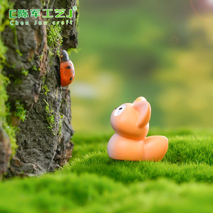 Miniatures décoratives DIY Weij Moss : Adorables cochons, lapins et serpents aux grands yeux pour micro-paysages - Product Image 4