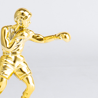 Bonne qualité boxe gratuite Art Martial Award trophée en plastique doré Figurine Topper Figure GZ92