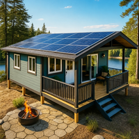 Maison conteneur solaire modulaire préfabriquée à double aile extensible avec toit à pignon, terrasse et balustrades pour la vie en bord de lac