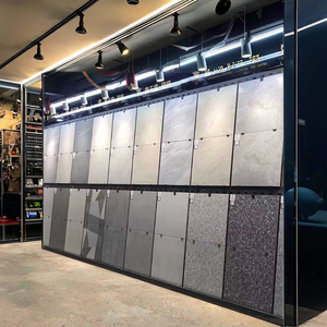 Hiện đại cho kim loại bền Rack hiển thị đứng Sàn Nhôm hiển thị các tông với <span class=keywords><strong>Pegboard</strong></span> cho các sản phẩm may mặc - Product Image 1