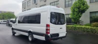 Lujo 19 plazas Microbus - Yuchai Euro V Motor 6 velocidades Caja de cambios China Fabricación