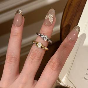 Anillo de Estrella Asteroide de Oro de 18K con Baño de Plata Pura S925 y Exquisitas Capas de Diamantes, Anillo de Moda de Lujo de Alta Gama - Product Image 4