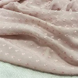 Prachtige roze kleine strik van hoogwaardige, comfortabele, aantrekkelijke zijde met uitsnijdingen voor damesavondjurk, shirt, kledingstuk, textiel. - Product Image 4