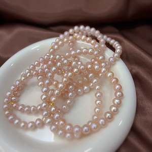 Women's Natural <b>Pearl</b> <b>Bracelet</b> with Elastic Thread 925 <b>Silver</b> & 18K Gold Plating - Product Image 2