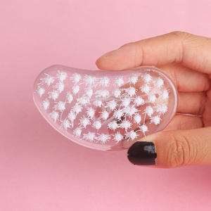 Cepillo de Limpieza de Plástico con Forma de Corazón, Creativo, Ecológico, Multiusos, Origen Xiamen, Venta al Por Mayor de Fábrica - Product Image 2