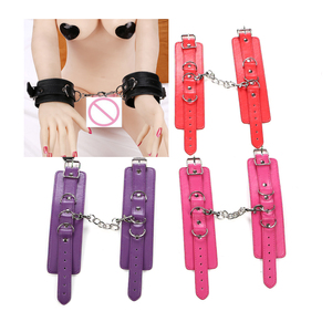 Juguetes Sexuales para Adultos, Esposas <span class=keywords><strong>de</strong></span> Cuero para Juegos Divertidos <span class=keywords><strong>de</strong></span> Bondage BDSM - Product Image 2