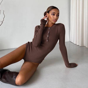 Combinaison en tricot à manches longues avec boutons devant, chic INS, pour femmes, coupe ajustée, côtelée, extensible, couche de base sexy, haut minimaliste - Product Image 5