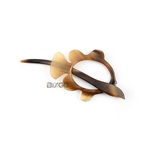 Épingle à châle en corne de buffle naturelle, forme poisson, faite à la main, écologique, pour mariage, pince à cheveux et clip, unisexe, artisanale, export Vietnam - Product Image 4