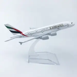 도매 16cm 1:400 스케일 합금 다이 캐스트 비행기 모델 A380 UAE 비행기 모델 비행기 항공기 장난감 어린이 선물